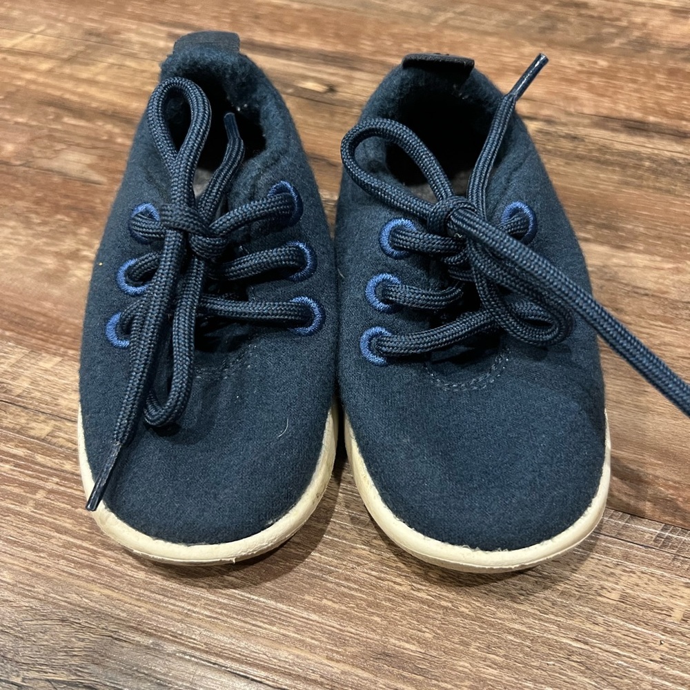Toddler all birds